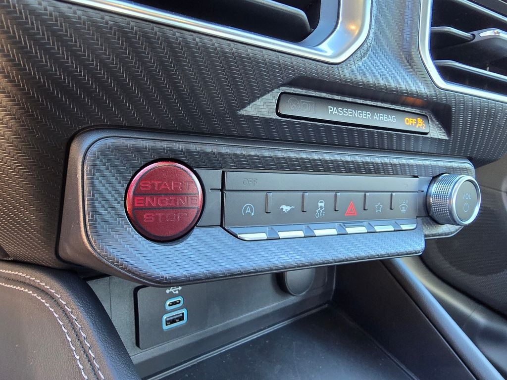 2025 Ford Mustang GT Premium