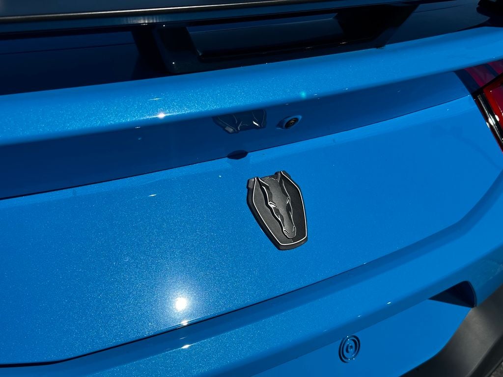 2025 Ford Mustang Dark Horse