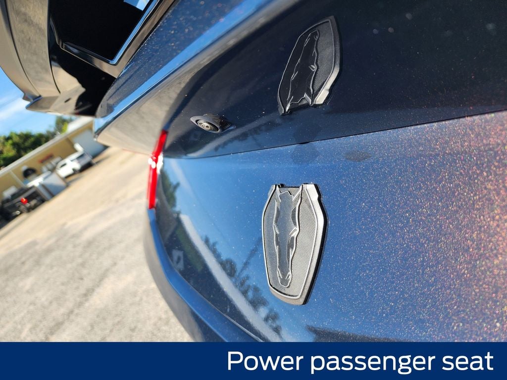 2025 Ford Mustang Dark Horse