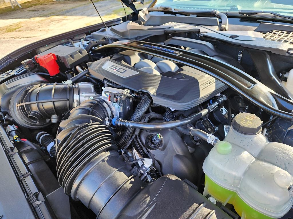 2025 Ford Mustang Dark Horse