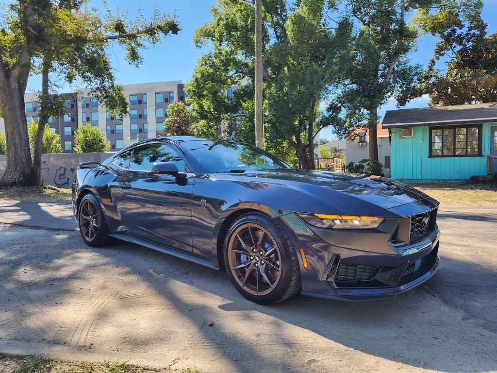 2025 Ford Mustang Dark Horse
