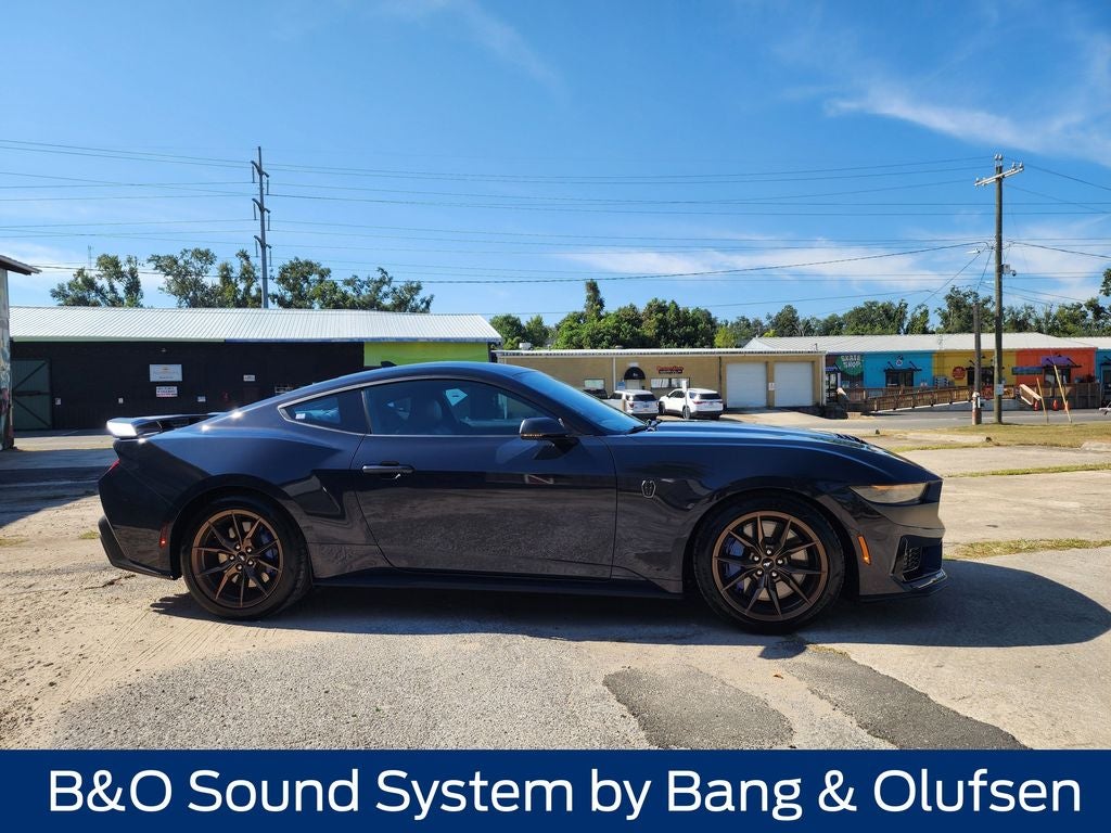 2025 Ford Mustang Dark Horse