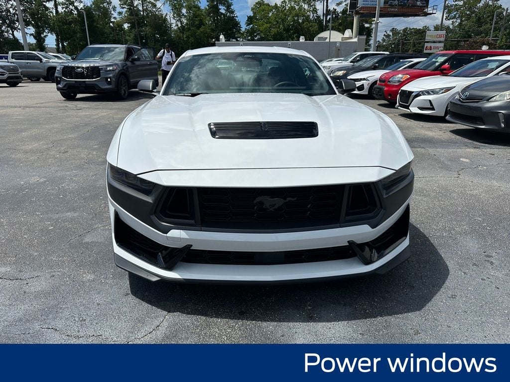 2025 Ford Mustang Dark Horse