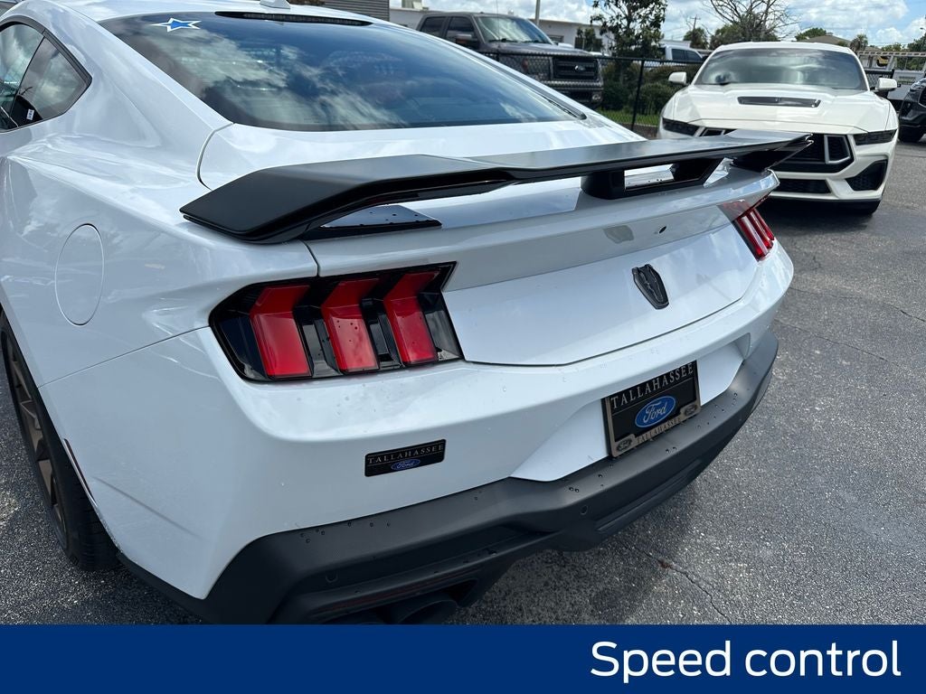 2025 Ford Mustang Dark Horse