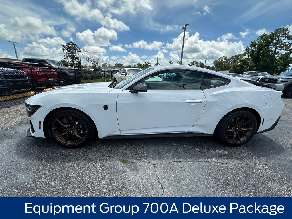 2025 Ford Mustang Dark Horse