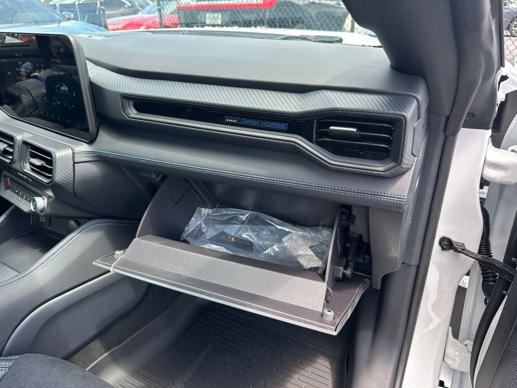 2025 Ford Mustang Dark Horse