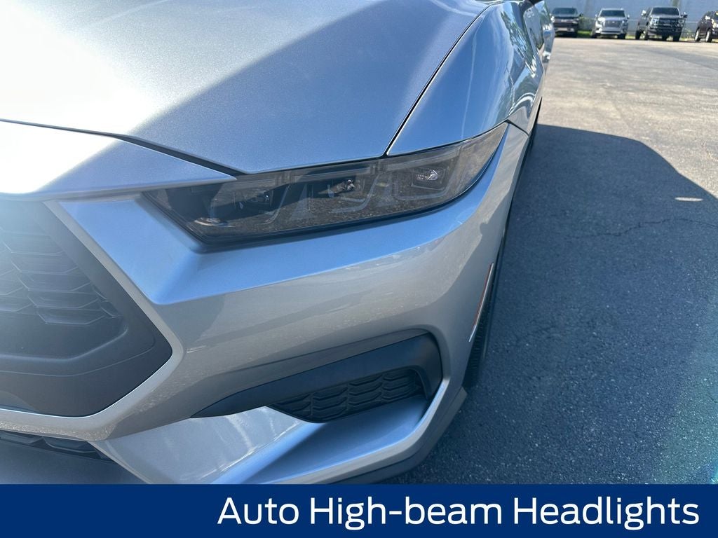 2025 Ford Mustang EcoBoost Premium