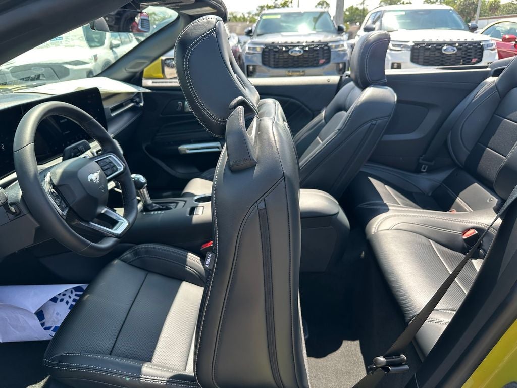 2025 Ford Mustang EcoBoost Premium