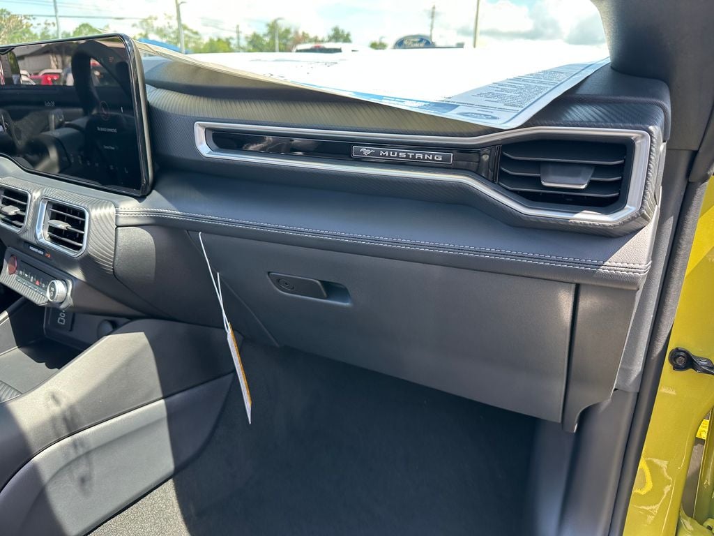 2025 Ford Mustang EcoBoost Premium