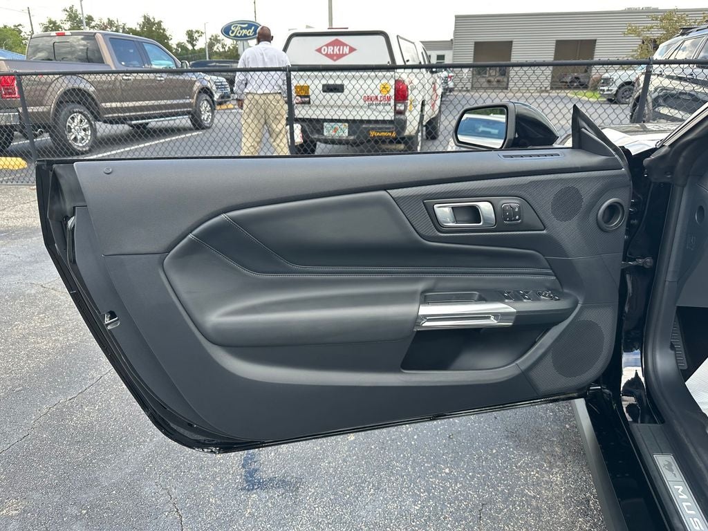 2025 Ford Mustang EcoBoost Premium