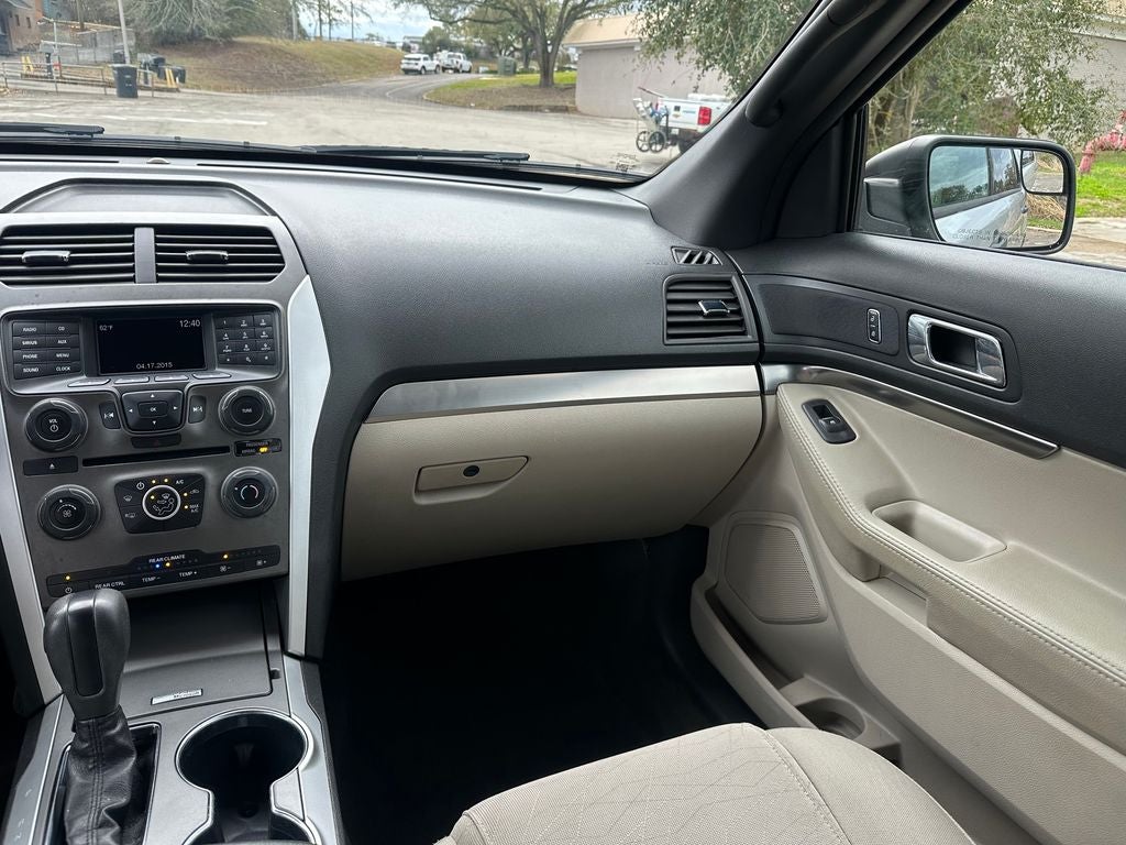 2015 Ford Explorer Base