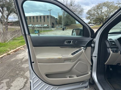 2015 Ford Explorer Base