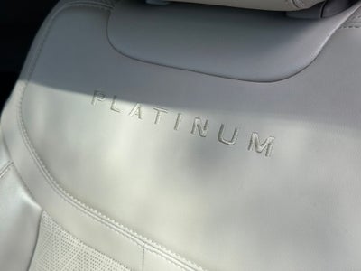 2023 Ford Explorer Platinum
