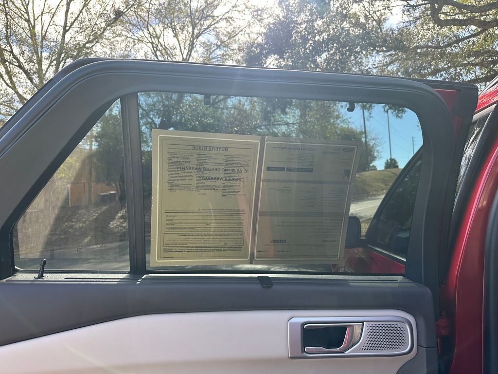 2023 Ford Explorer Platinum