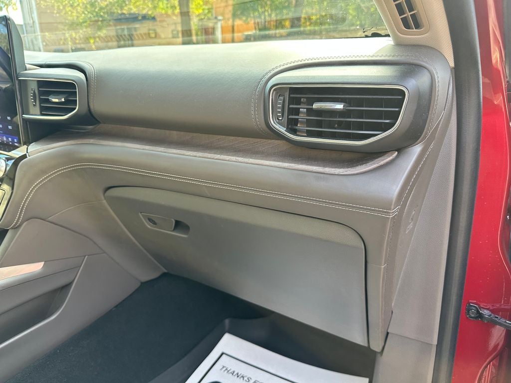 2023 Ford Explorer Platinum