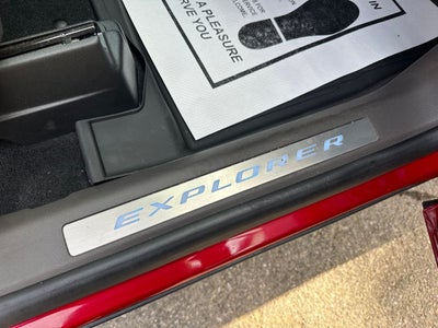 2023 Ford Explorer Platinum