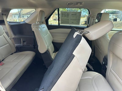 2023 Ford Explorer Platinum