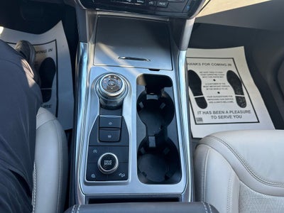 2023 Ford Explorer Platinum