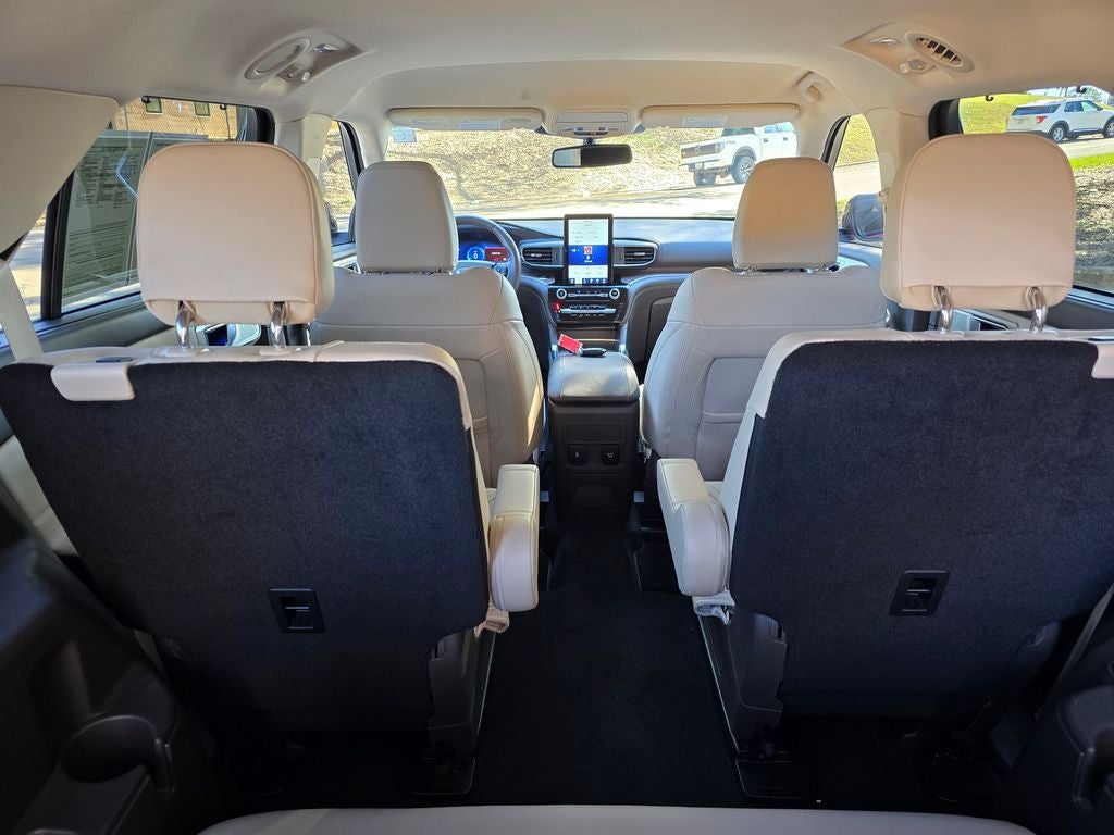 2022 Ford Explorer Platinum