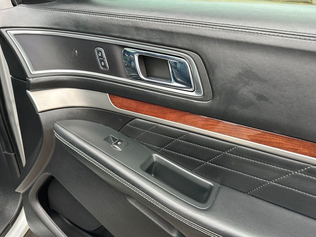 2016 Ford Explorer Platinum