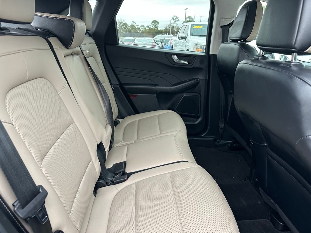 2021 Ford Escape SEL