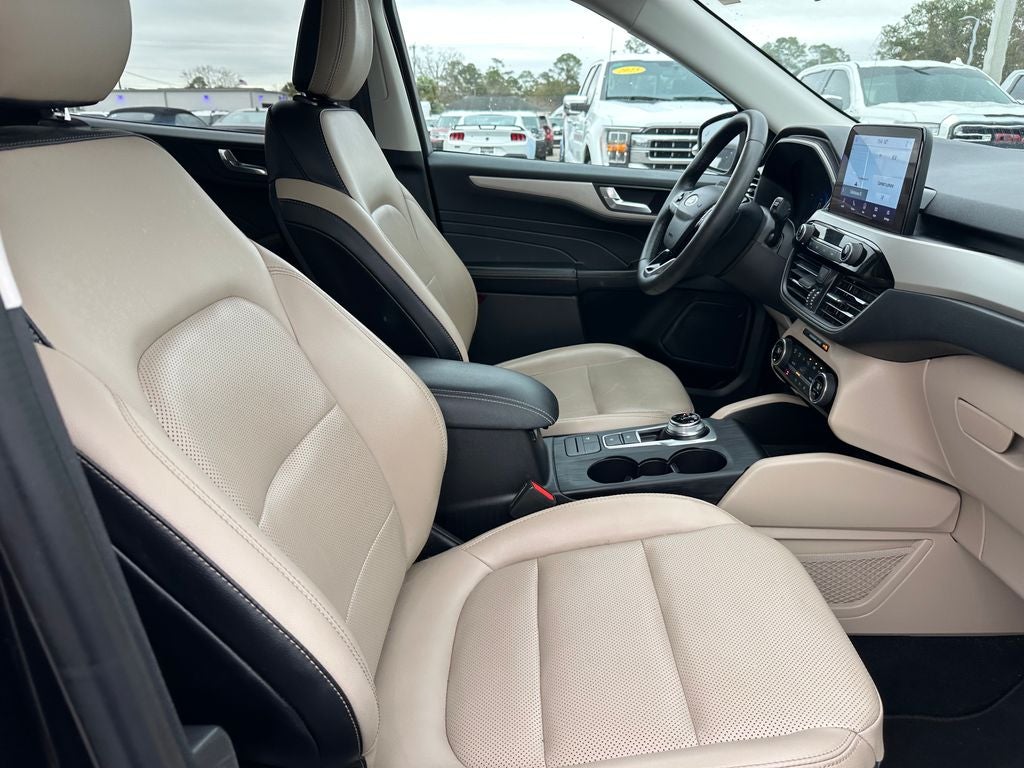 2021 Ford Escape SEL