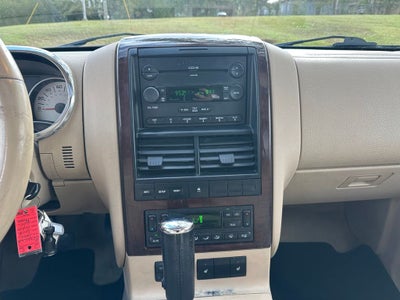 2006 Ford Explorer Limited