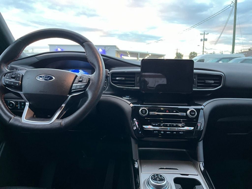 2023 Ford Explorer ST-Line
