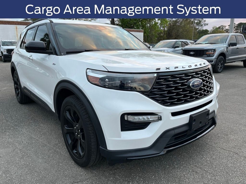 2023 Ford Explorer ST-Line