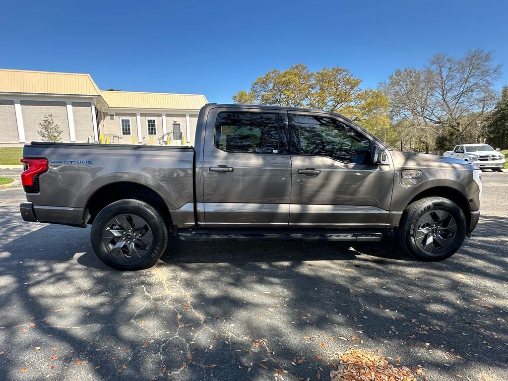 2023 Ford F-150 Lightning Lariat DUAL EMOTOR-EXTND RANGE BAT