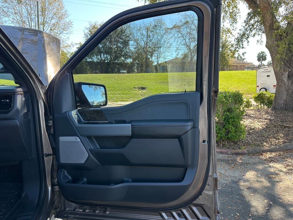 2023 Ford F-150 Lightning Lariat DUAL EMOTOR-EXTND RANGE BAT