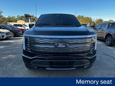 2025 Ford F-150 Lightning Lariat