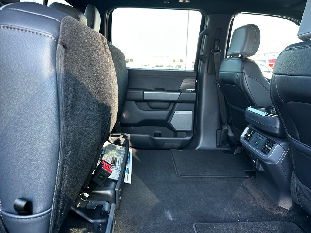 2025 Ford F-150 Lightning Lariat