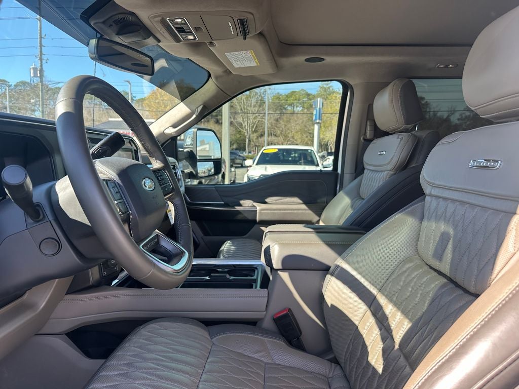 2025 Ford F-250SD Platinum