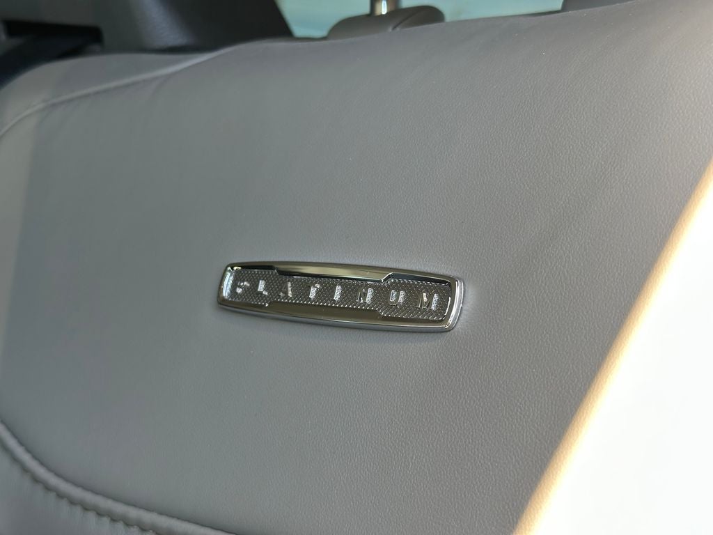 2025 Ford F-250SD Platinum