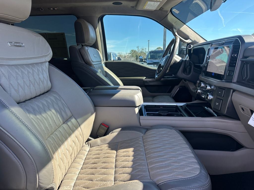 2025 Ford F-250SD Platinum