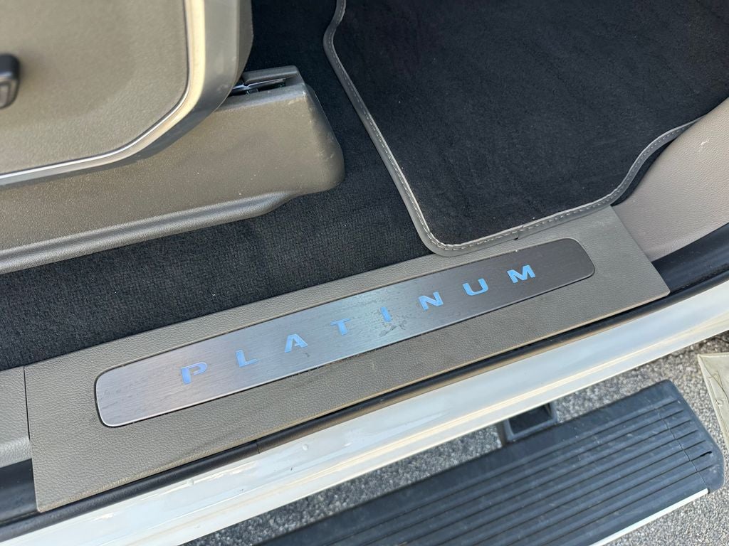 2025 Ford F-250SD Platinum