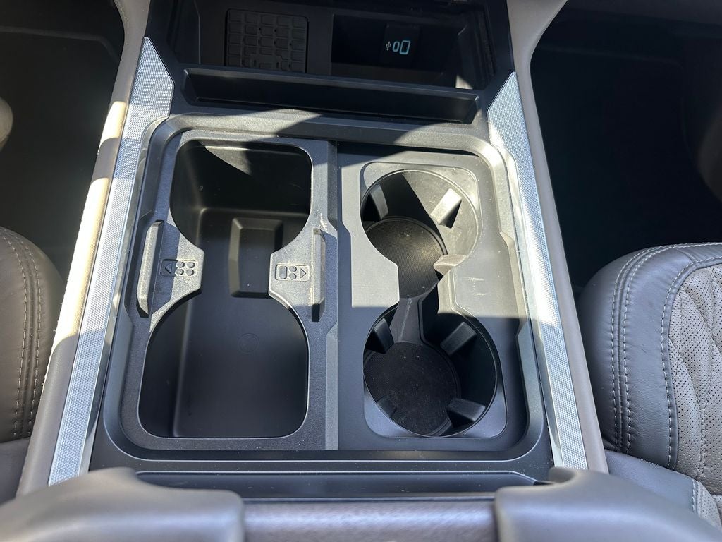 2025 Ford F-250SD Platinum