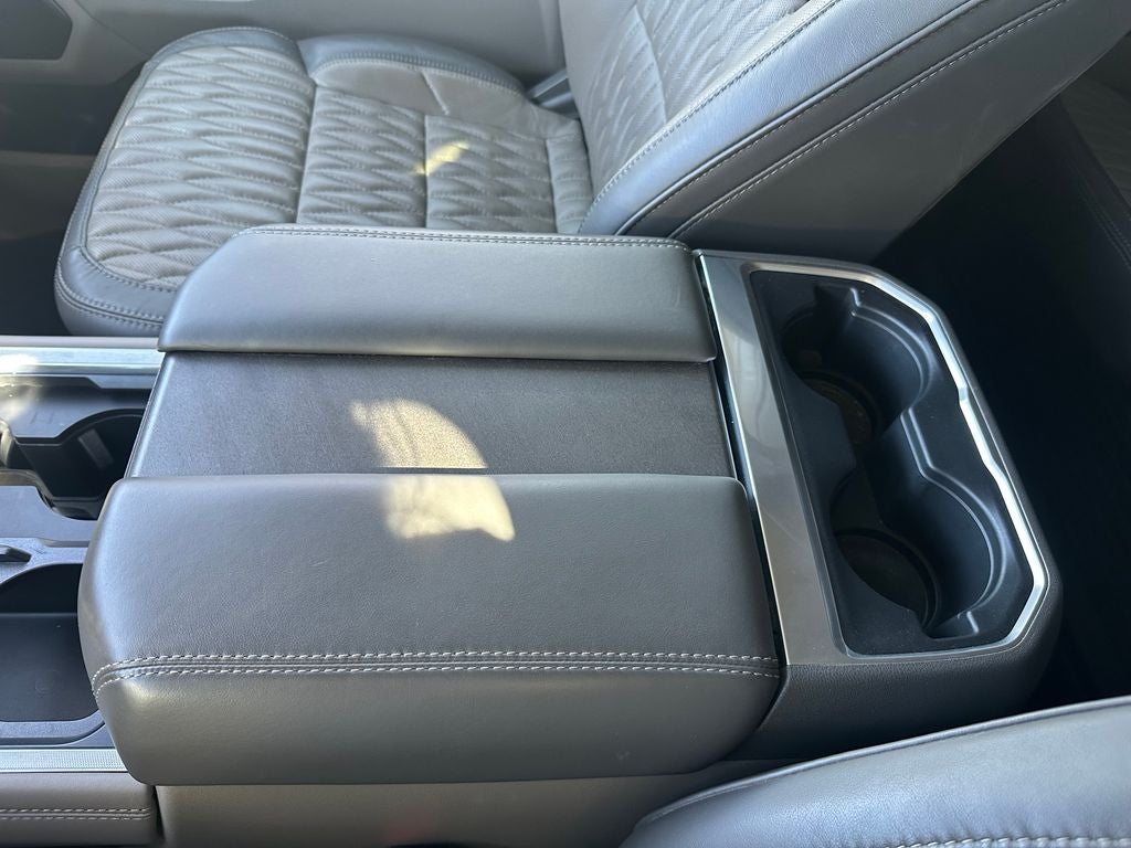 2025 Ford F-250SD Platinum