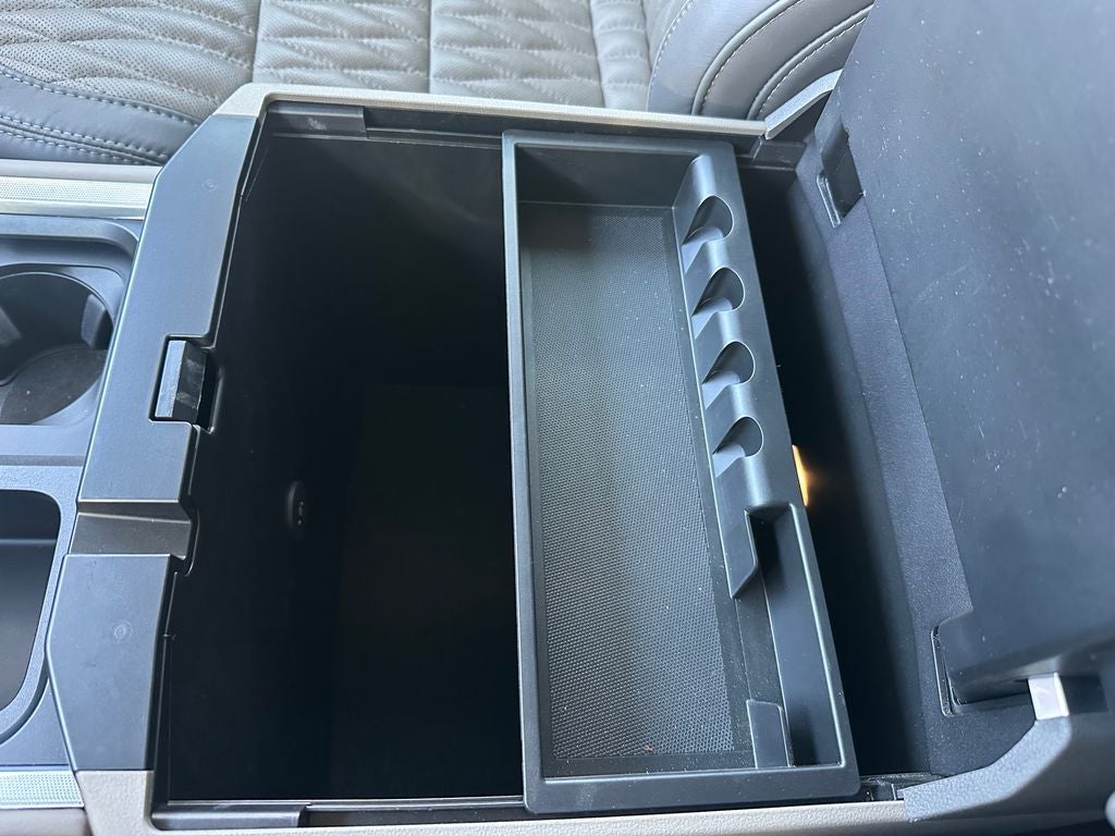 2025 Ford F-250SD Platinum