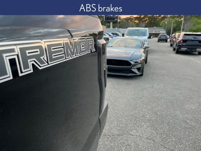 2022 Ford F-250SD Lariat Tremor