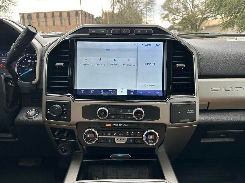 2022 Ford F-250SD Lariat