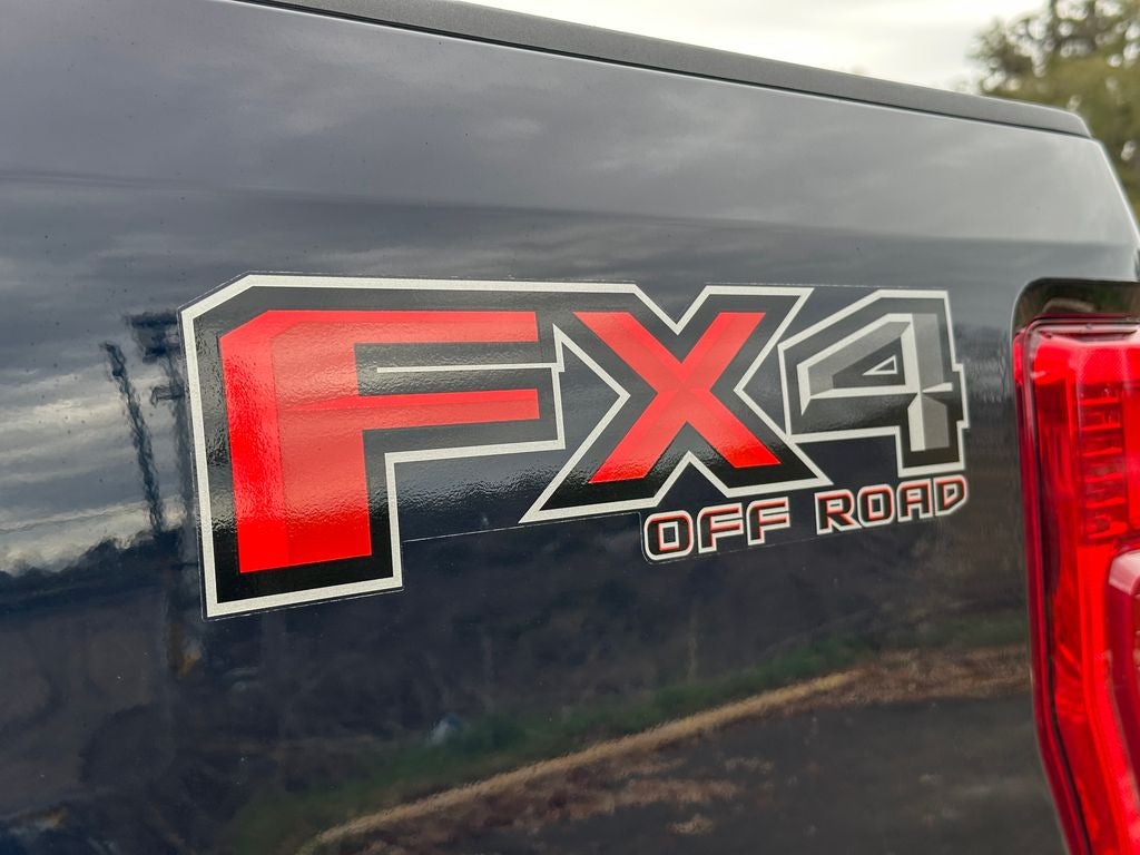 2022 Ford F-250SD Lariat