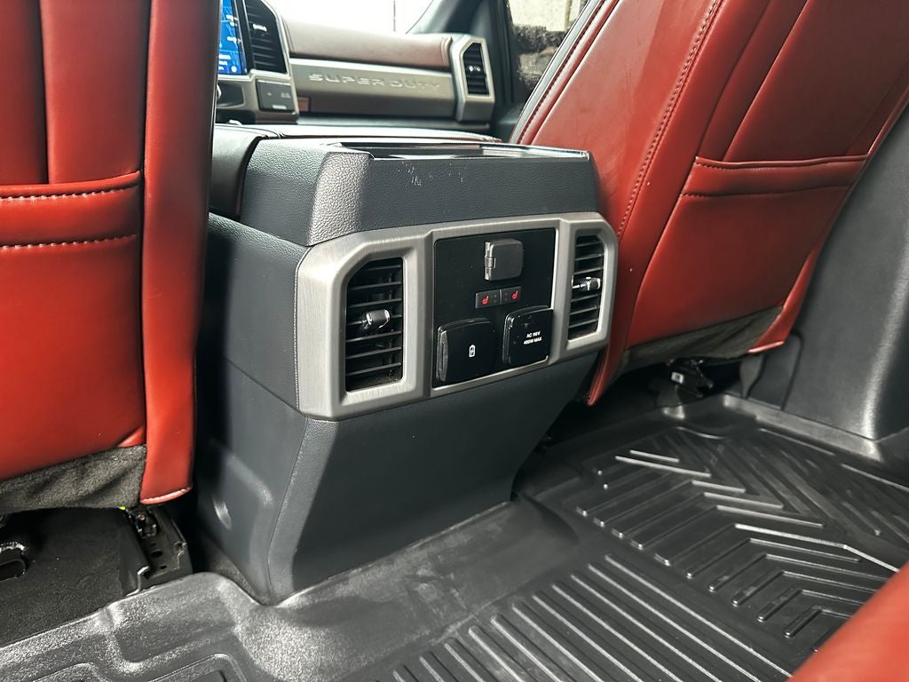2022 Ford F-250SD Platinum