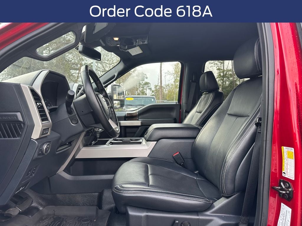 2022 Ford F-350SD Lariat