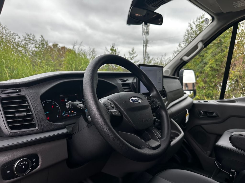 2025 Ford Transit-250 Base