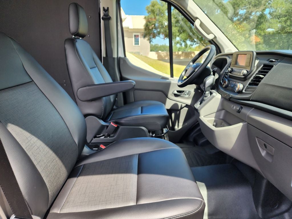 2025 Ford Transit-250 Base