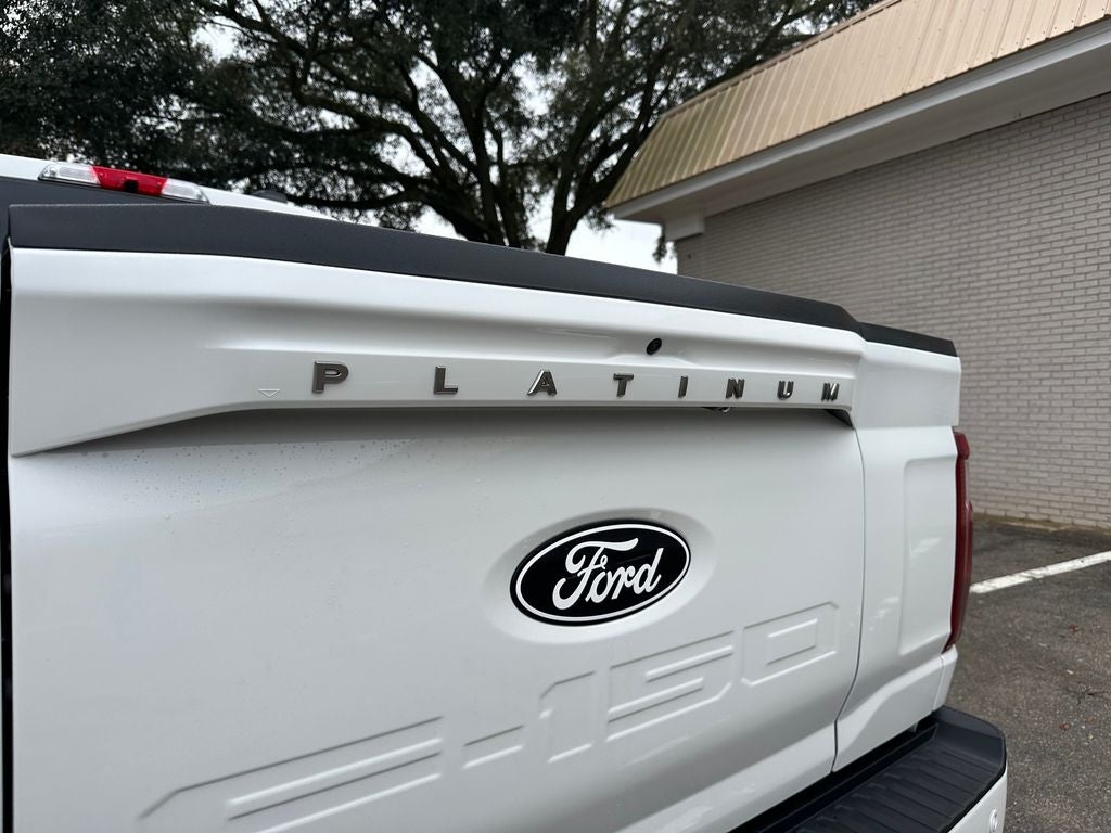 2025 Ford F-150 Platinum