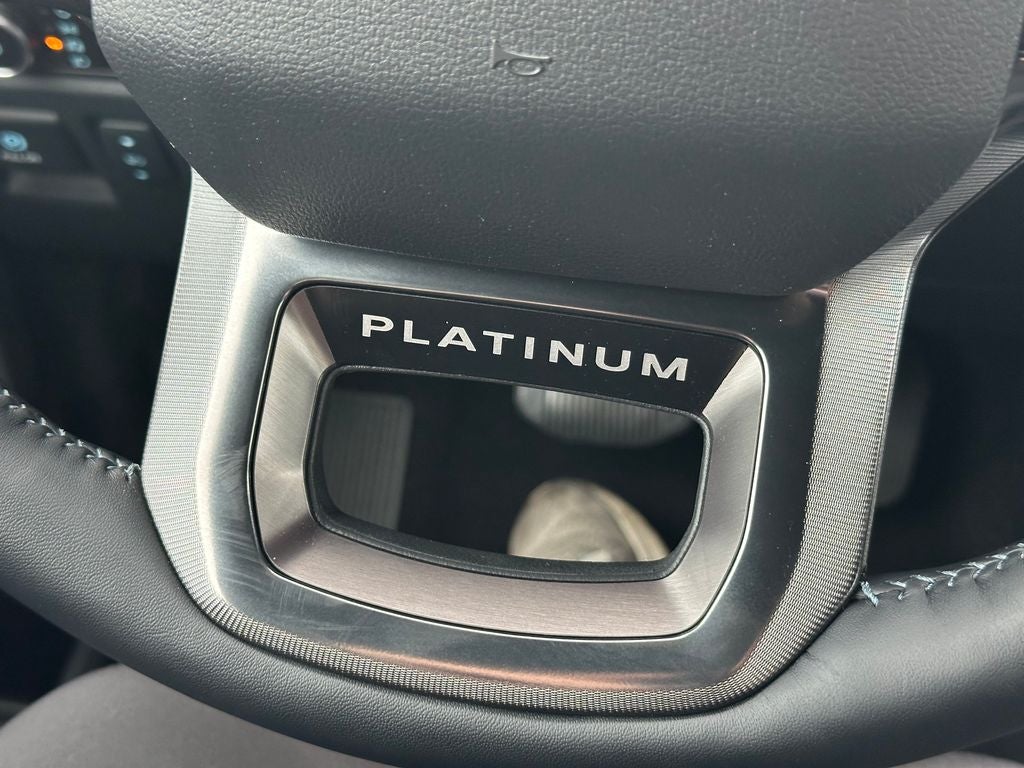 2025 Ford F-150 Platinum