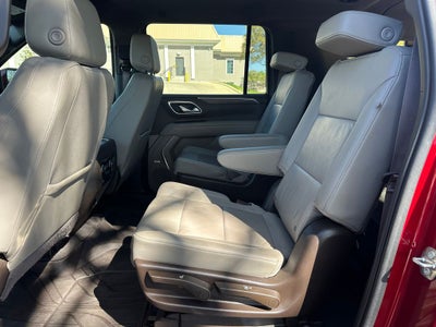 2022 Chevrolet Suburban LT